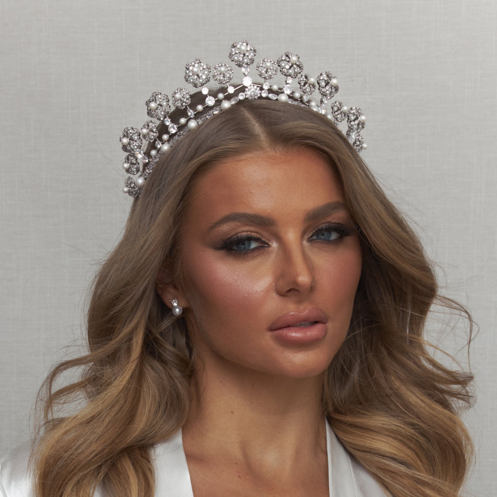 Bijou Pearl Bridal Crown Hair Accessories - Tiara & Crown