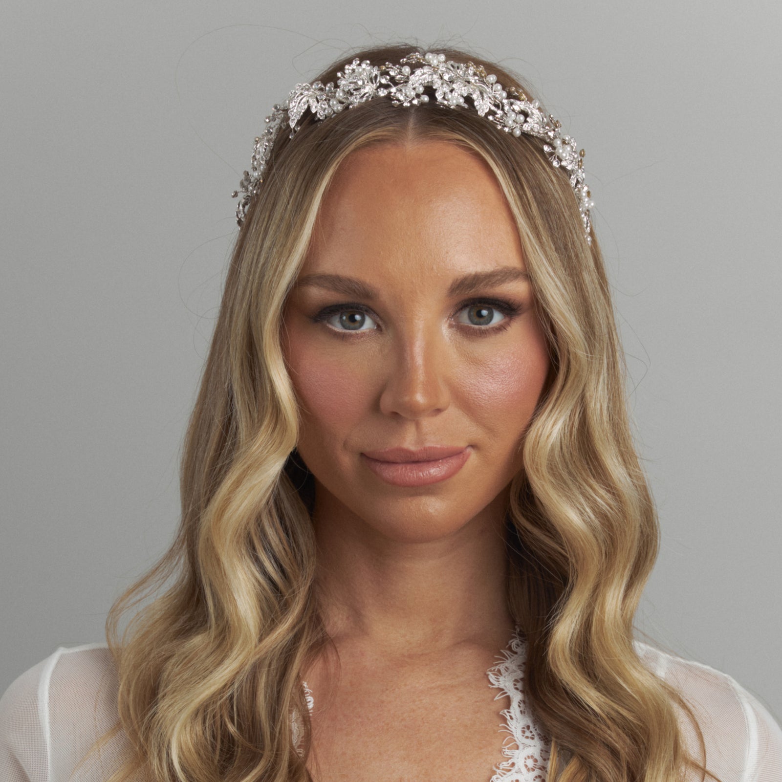 Nesrin Crystal Pearl Bridal Headpiece Hair Accessories - Headpieces