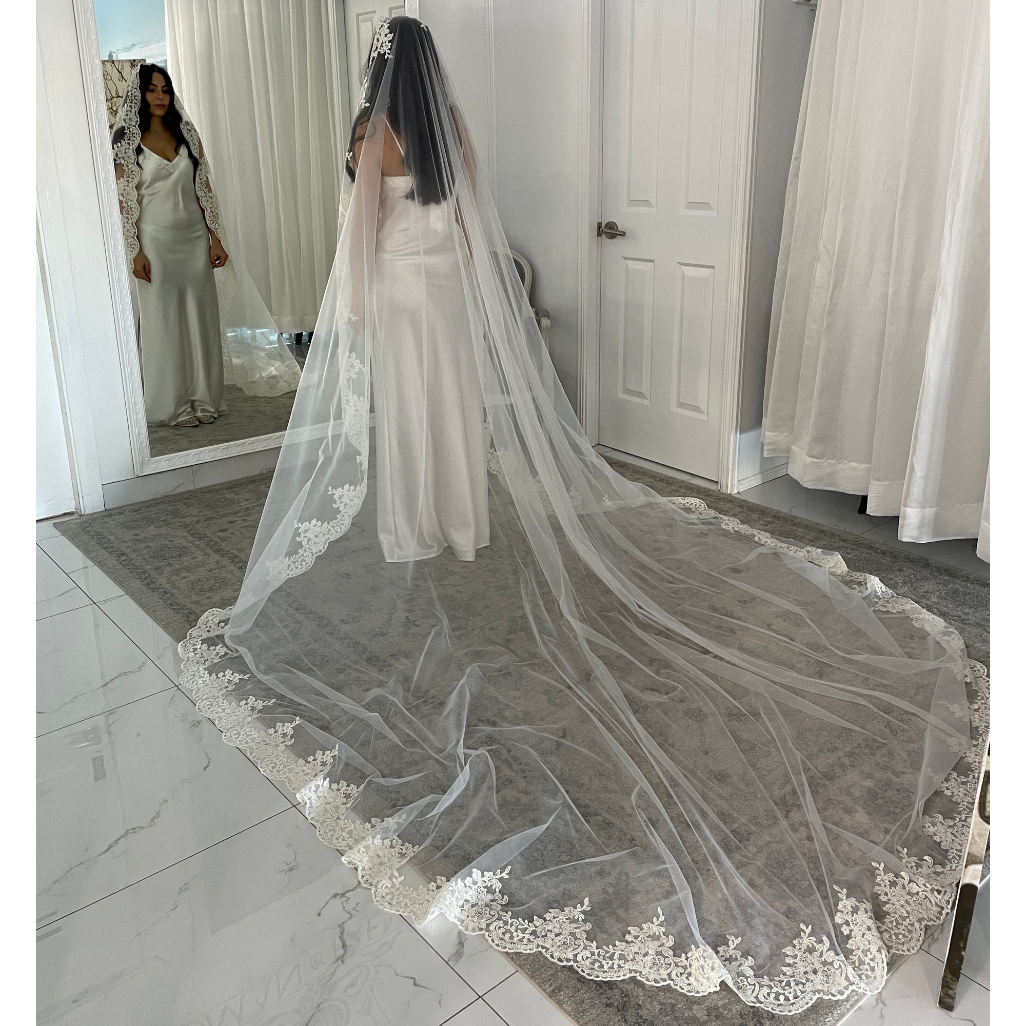 Stylish Wedding Veils for Every Bride's Style