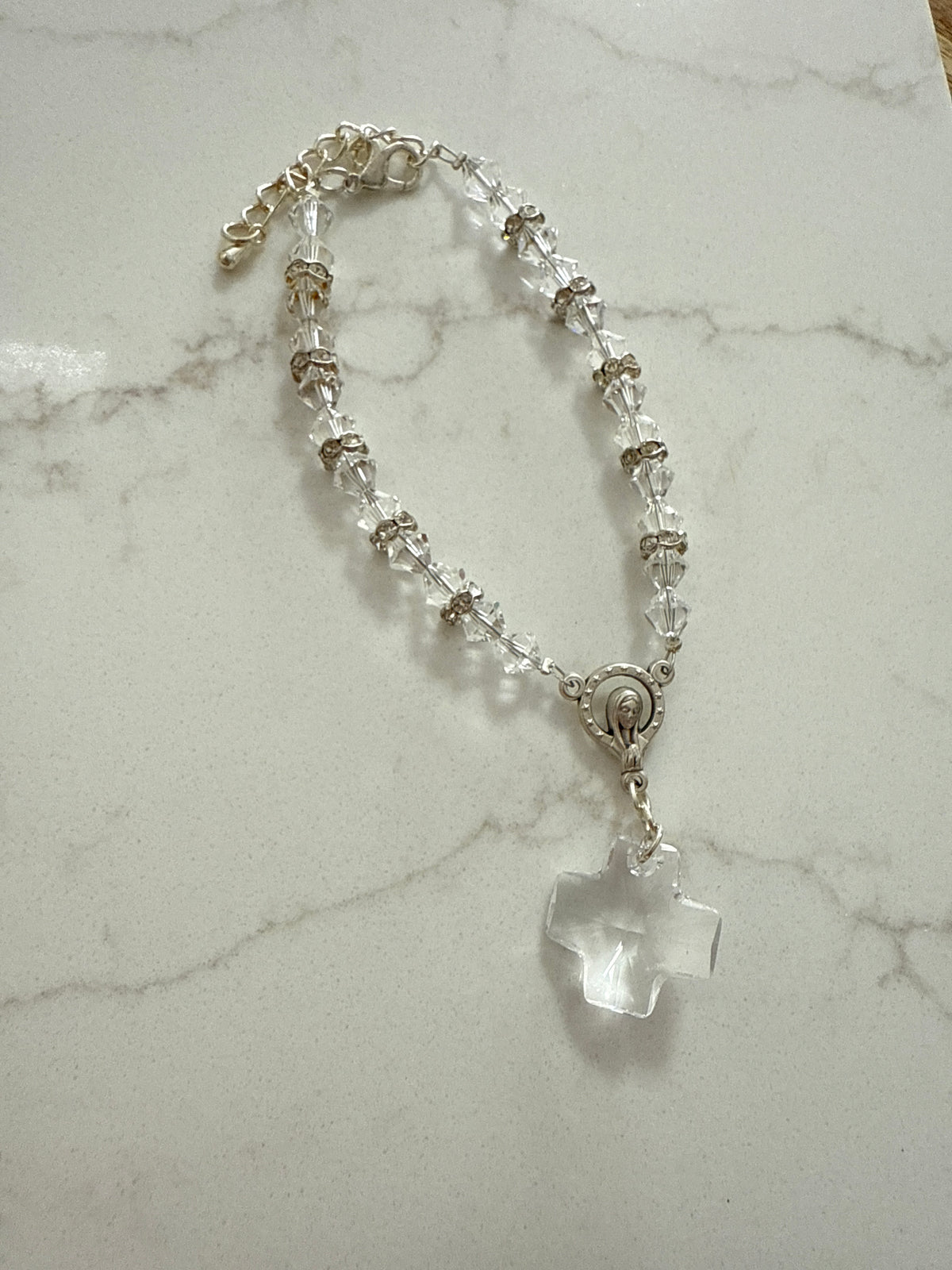 Davina Single Crystal Rosary Bracelet