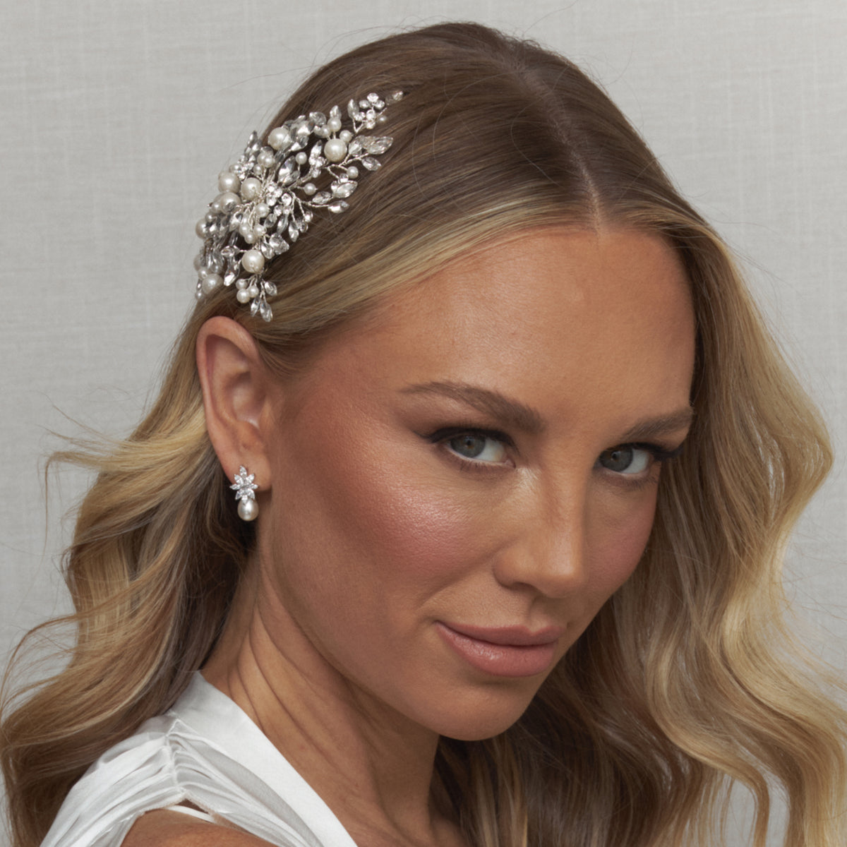 Gaelle Crystal Pearl Bridal Side Headpiece Hair Accessories - Headpieces