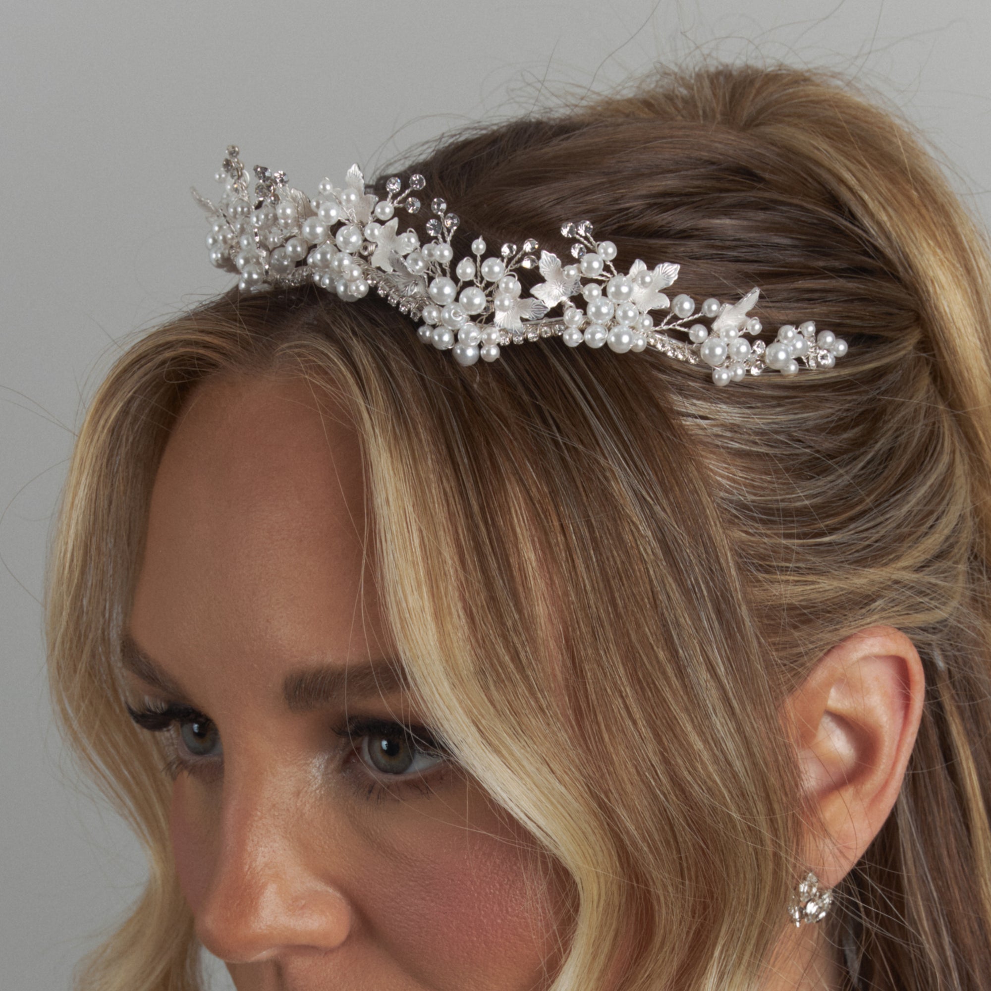 Gilene Pearl Bridal Crown Hair Accessories - Tiara & Crown