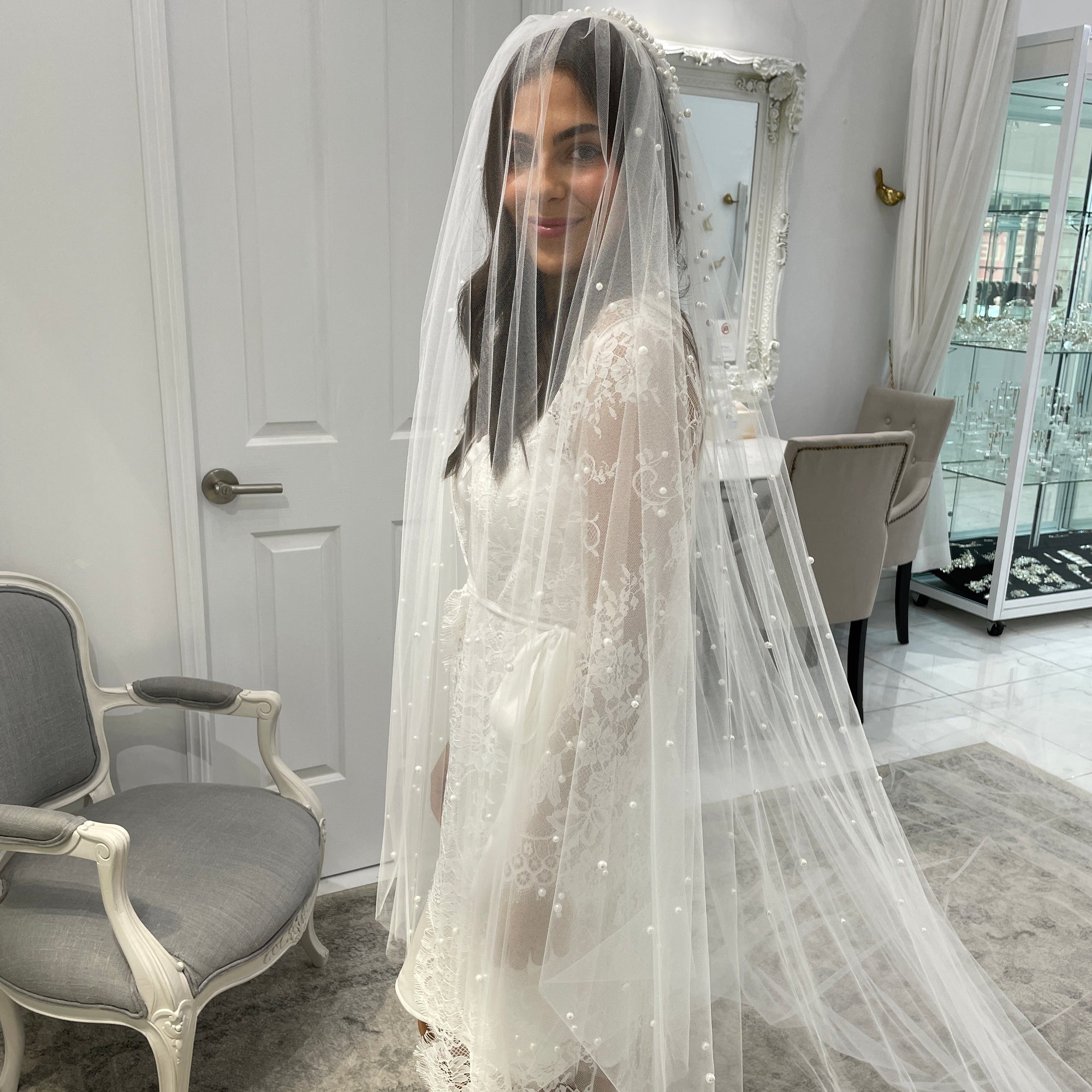 Vienna Pearl Bridal Veil Veils - Traditional