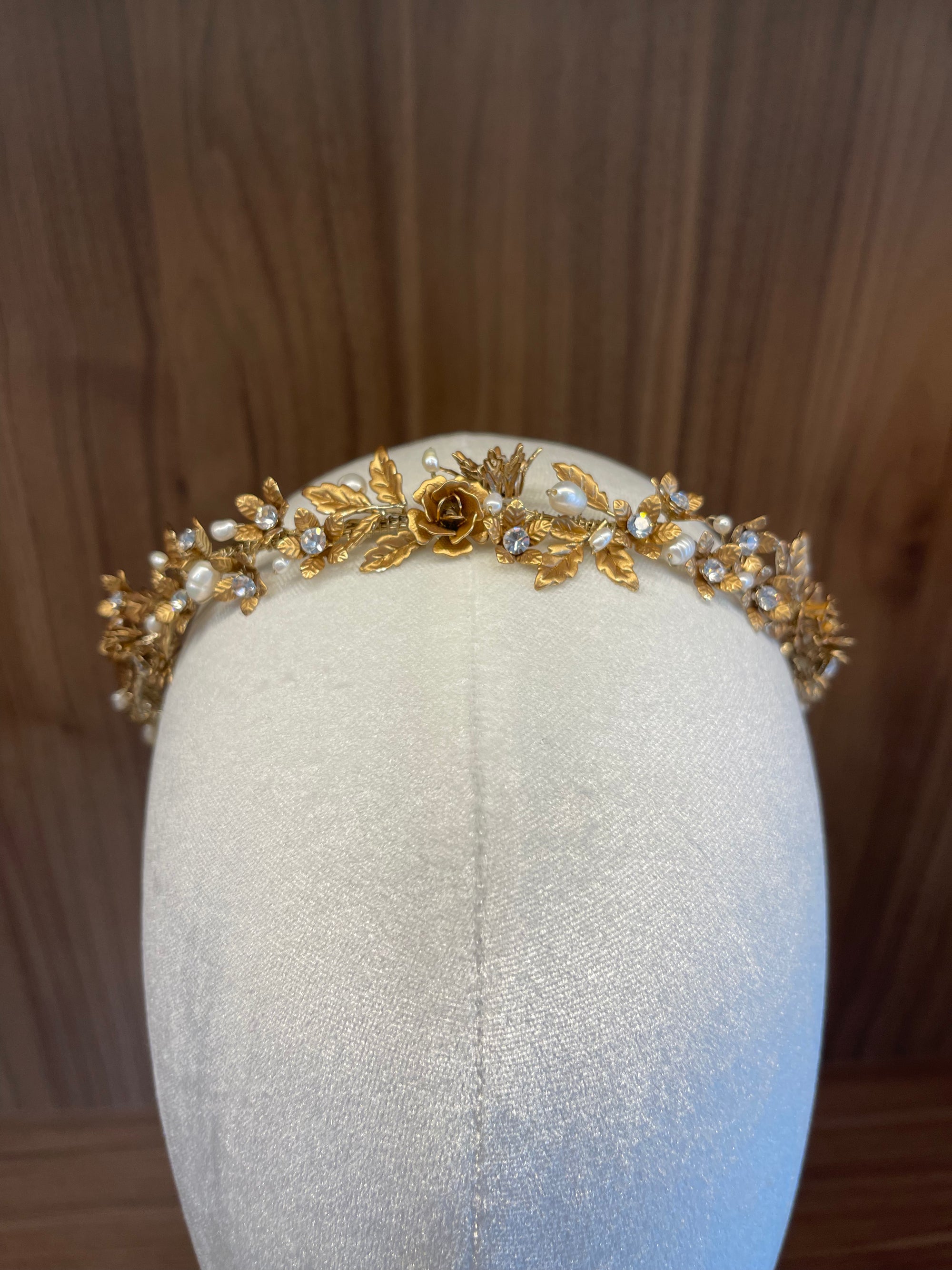 Rosette Gold Bridal Headband