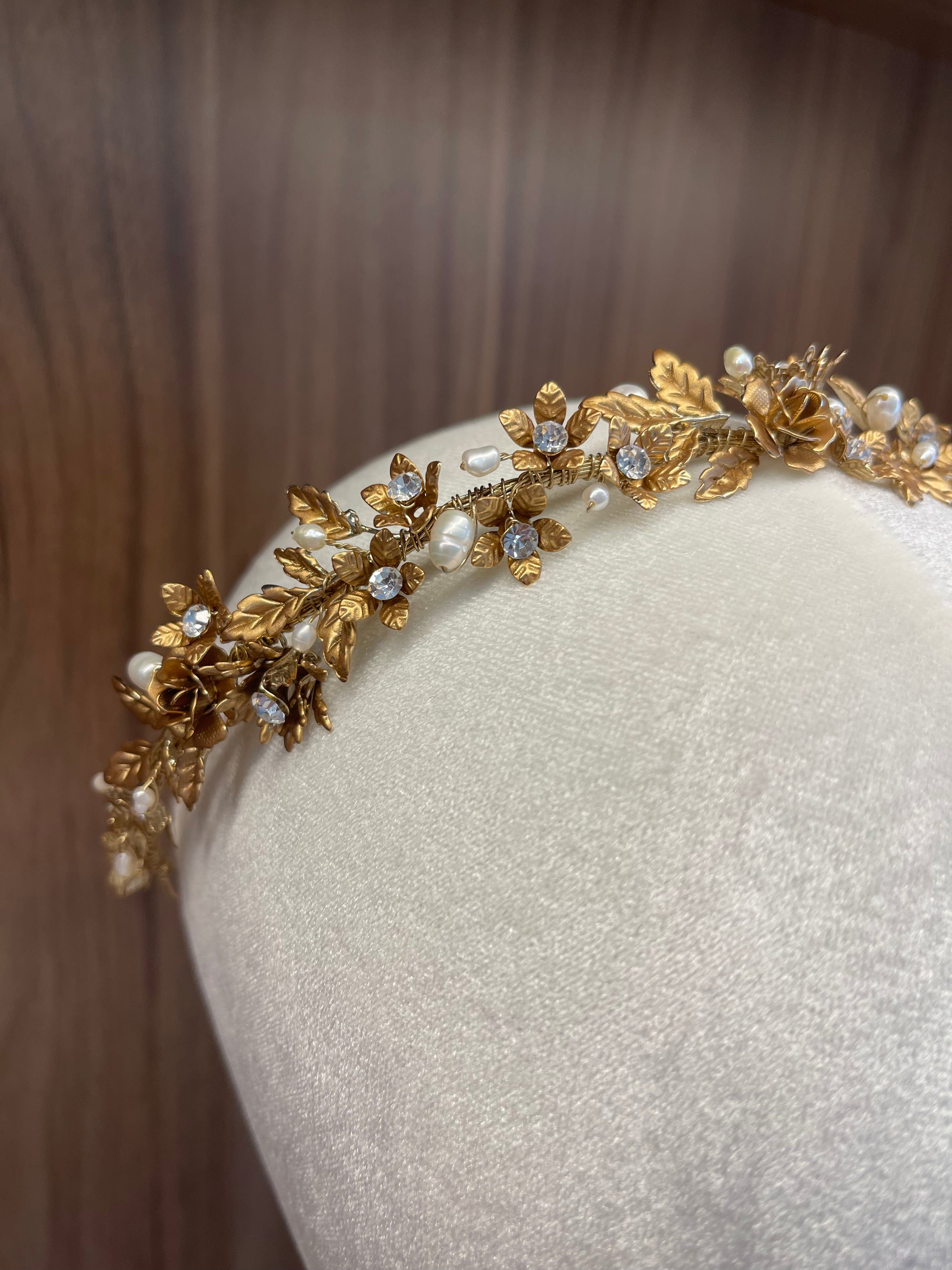 Rosette Gold Bridal Headband