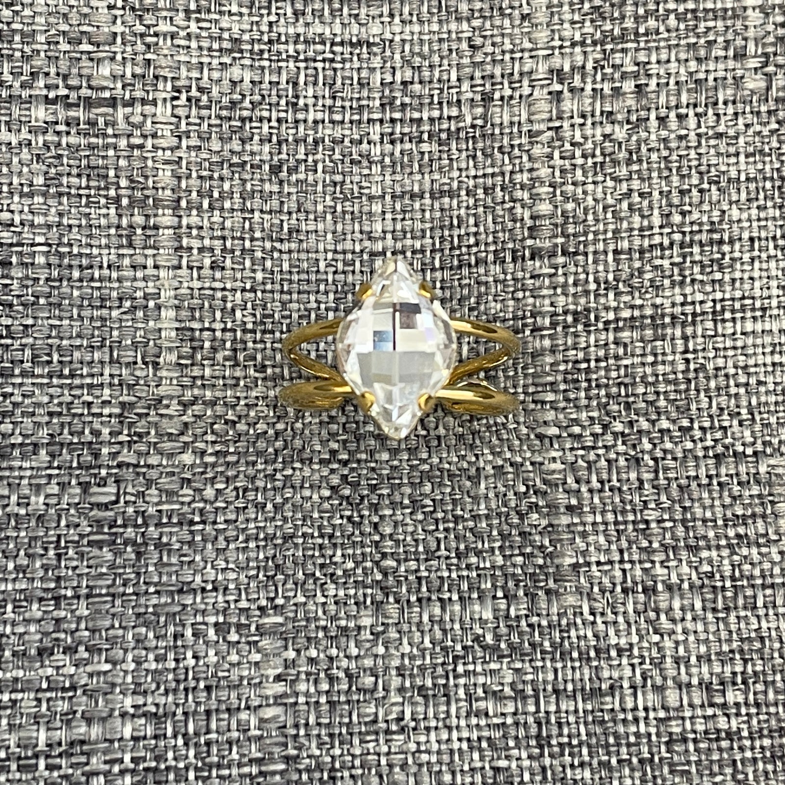 Lemoni Ring Bridal Ring