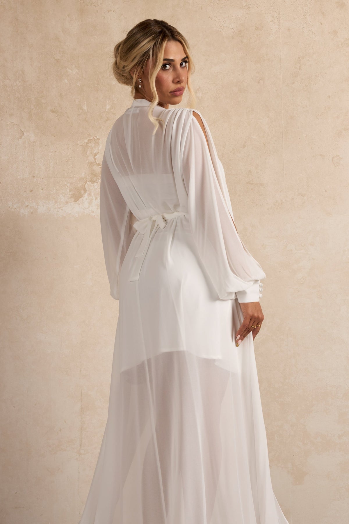 Elora Bridal Robe Bridal Robe - RTW