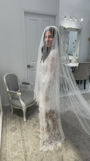 Vienna Pearl Bridal Veil