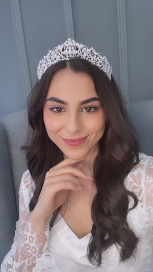 Laia Bridal Crown