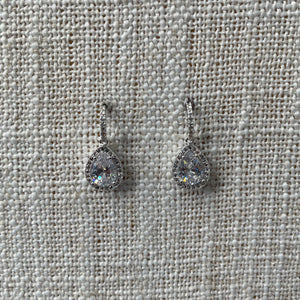 Abbe Bridal Earrings Earrings - Classic Short Drop    