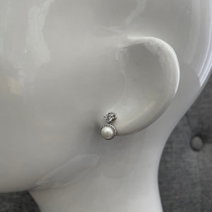 Cassie Pearl Bridal Earrings Earrings - Classic Short Drop    