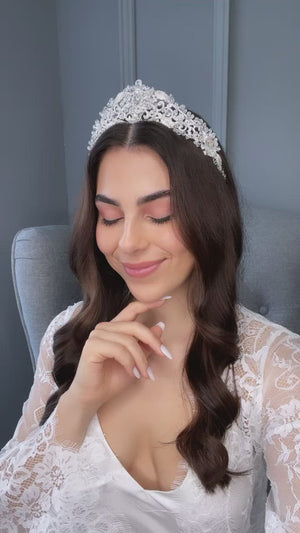 Isma Bridal Crown