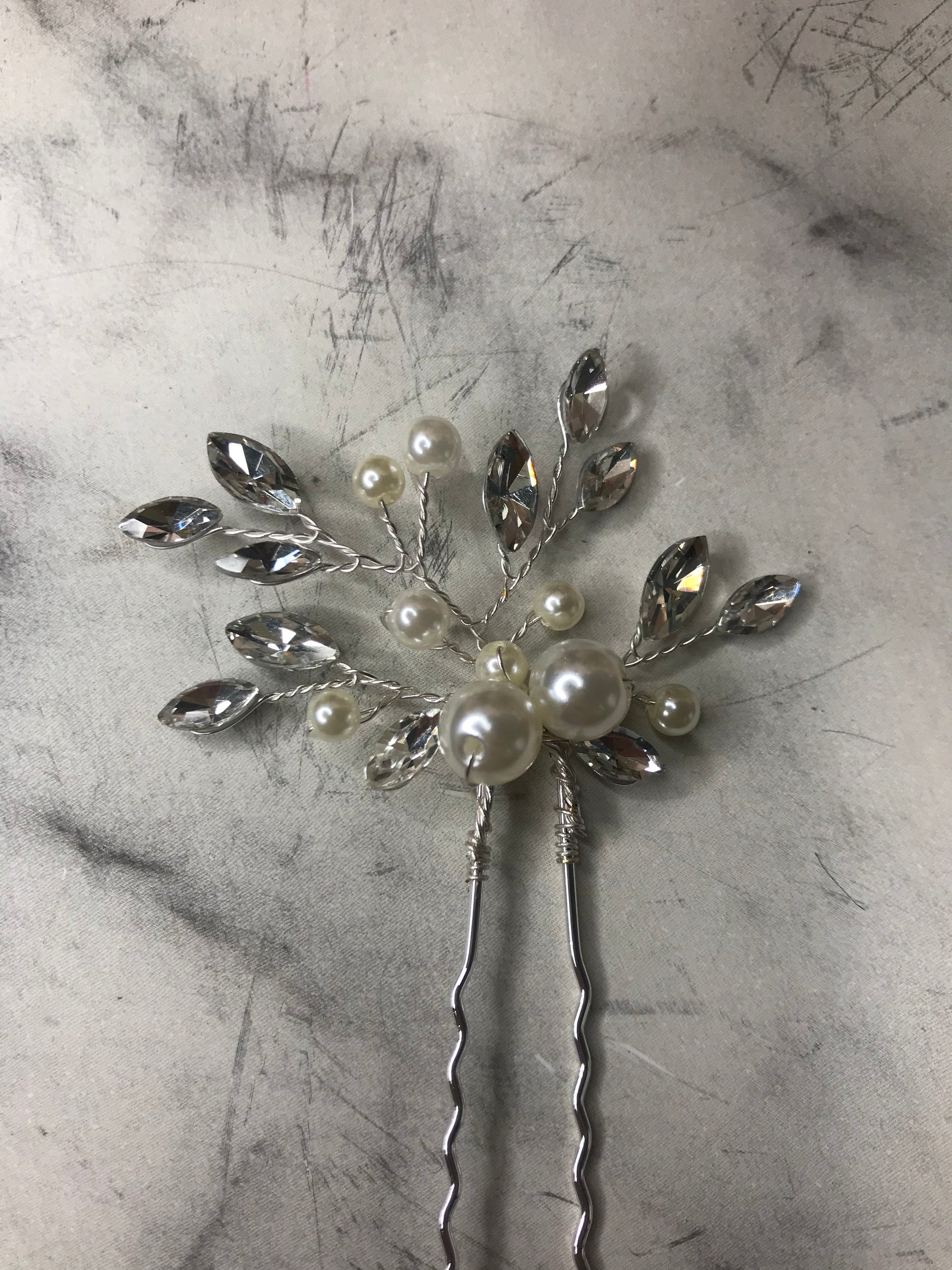 Dejana Hairpin Pins